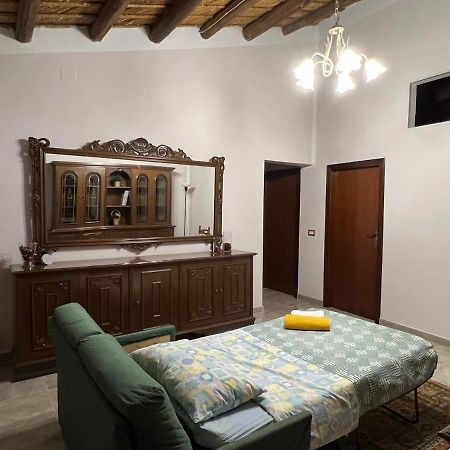 Casa Di Mirto Bed & Breakfast Chiaramonte Gulfi Luaran gambar