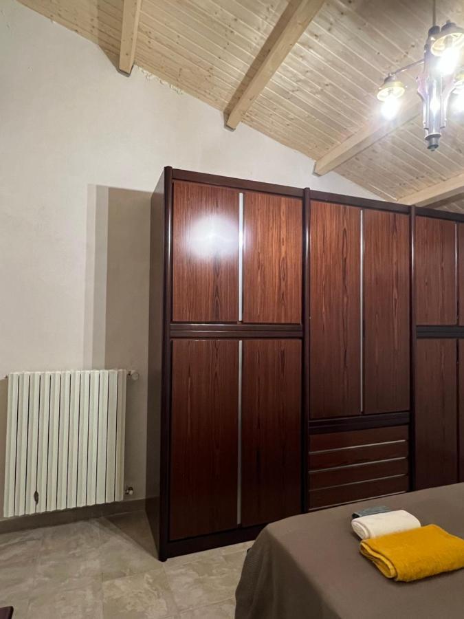 Casa Di Mirto Bed & Breakfast Chiaramonte Gulfi Luaran gambar